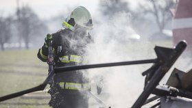 Tragická nehoda vrtulníku u Slavoňova