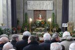 Pohřeb Miroslava Šloufa: dorazili političtí souputníci, rodina a přátelé