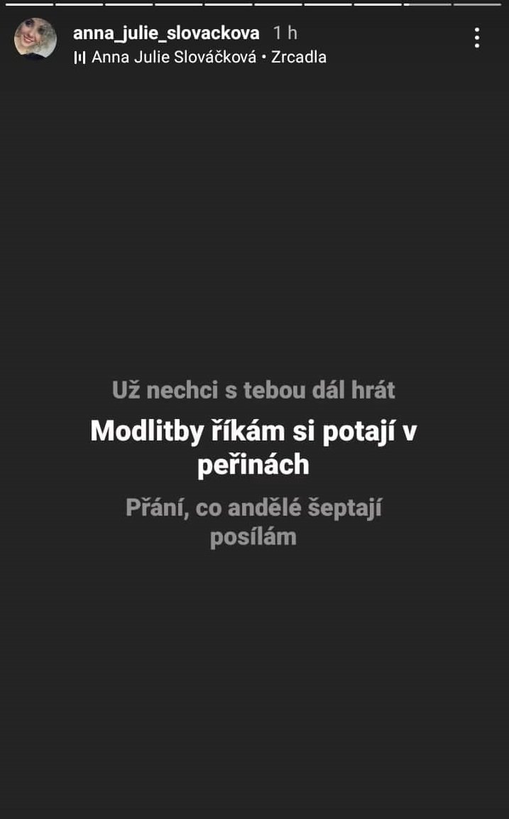 Text písně sdílela na sociální síti