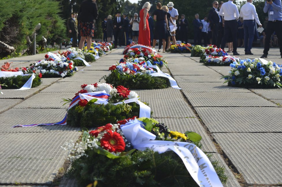 Snímky z celonárodních oslav 75. výročí Slovenského národního povstání