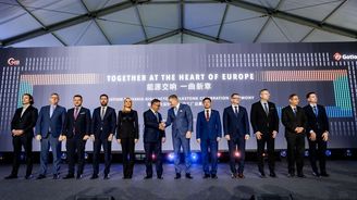 Na Slovensku se budou vyrábět baterie do elektromobilů. Obří investice přišla z východu Na Slovensku se budou vyrábět baterie do elektromobilů. Obří investice přišla z východu