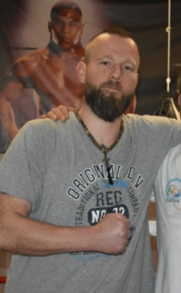 Vášnivý sportovec a boxer Peter (†45) podlehl svým bodným zraněním na nemocničním lůžku