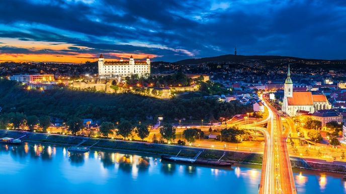 Slovenská ekonomika ve třetím čtvrtletí jen nepatrně rostla