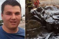 Roman (†17) si půjčil od mámy auto a havaroval: Tělo syna ve vraku našel táta