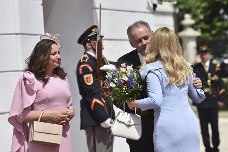 Martina Kisková zvolila na inauguraci růžové šaty.