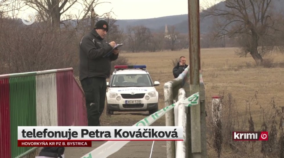 Policie na přírodní hranici mezi Slovenskem a Maďarskem řešila, kdo bude vyšetřovat smrt oběšeného mladíka (20)