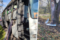 Na Slovensku havaroval autobus s českými turisty: Je devět zraněných