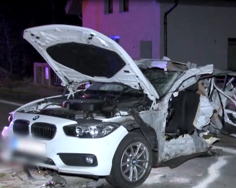 V Považanech na Slovensku došlo k hrozivé autonehodě.