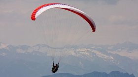 Česká paraglidistka (28) se zřitila v Tatrách: Podezření na poranění páteře