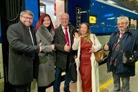 Okamura je nechtěl, tak vyrazili sami: Benda, Demetrashvili a další míří vlakem na Slovensko