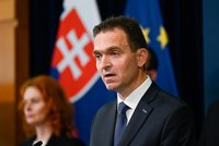 Úřednická vláda na Slovensku nezískala důvěru! Do voleb povládne s omezenými pravomocemi
