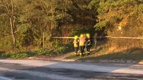 Na západním Slovensku našli v ohořelém autě tělo bez hlavy.