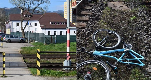 Cyklistka (19) nezabrzdila na přejezdu a narazila do jedoucího vlaku: Následky nehody všechny šokovaly