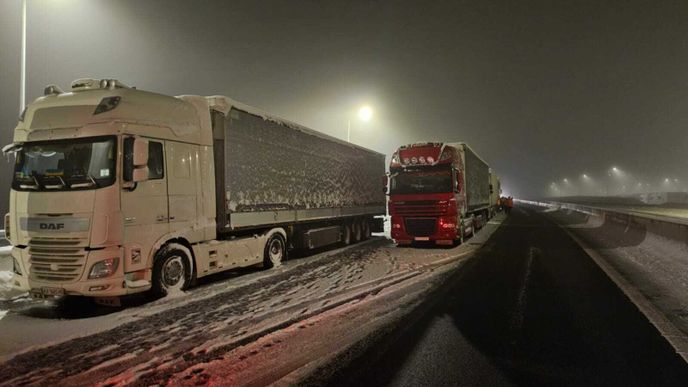 Slovenští dopravci blokují hranici s Ukrajinou.