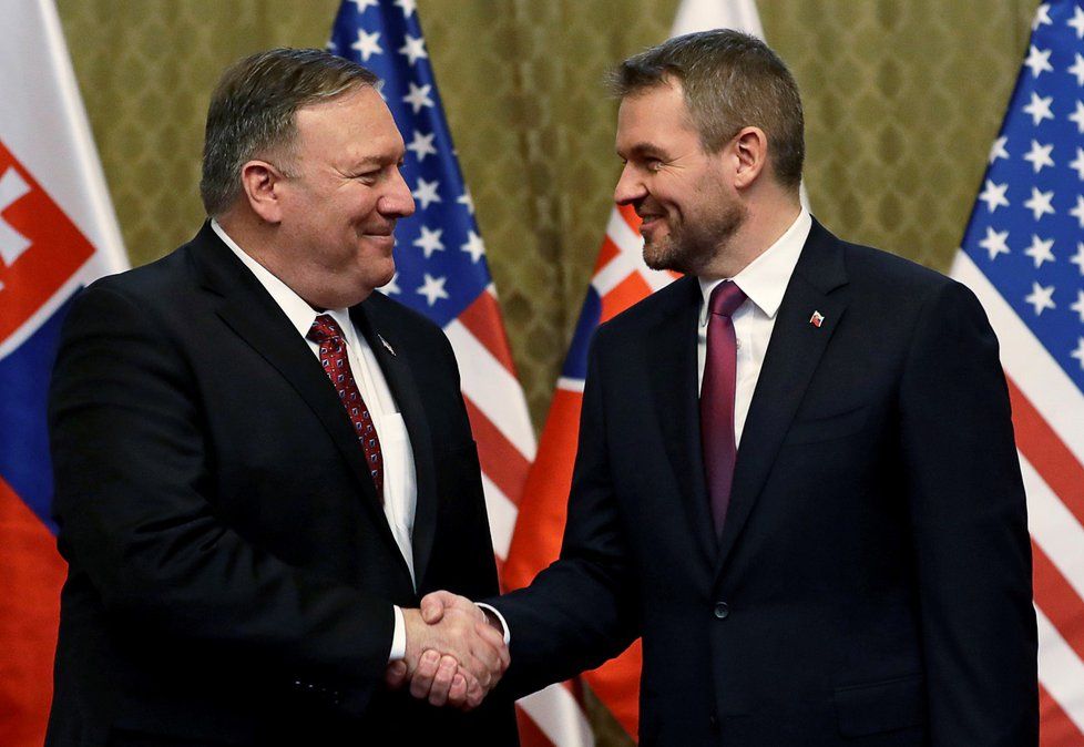 Americký ministr zahraničí Mike Pompeo se setkal se slovenským premiérem Peterem Pellegrinim. (12.2.2019)