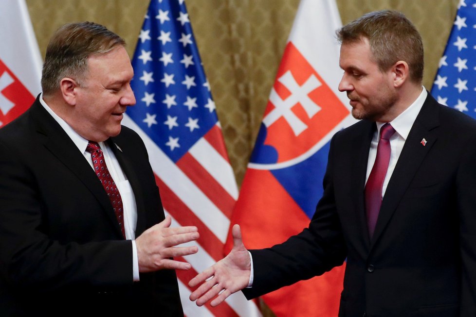 Americký ministr zahraničí Mike Pompeo se setkal se slovenským expremiérem Peterem Pellegrinim. (12.2.2019)