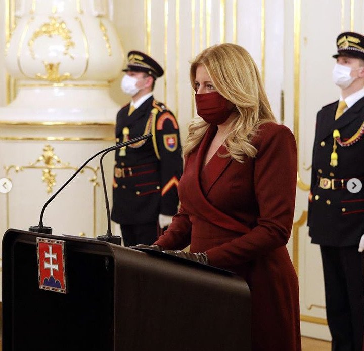 Slovenská prezidentka Čaputová jmenovala novou vládu premiéra Igora Matoviče, (21.03.2020).