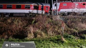 Srážka vlaků na Slovensku.