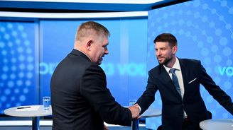 Pět scénářů povolebního vývoje na Slovensku. Spojit se mohu odpůrci Fica i Šimečky