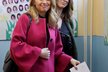 Prezidentské volby na Slovensku: Zuzana Čaputová ve volební místnosti (16. 3. 2019)