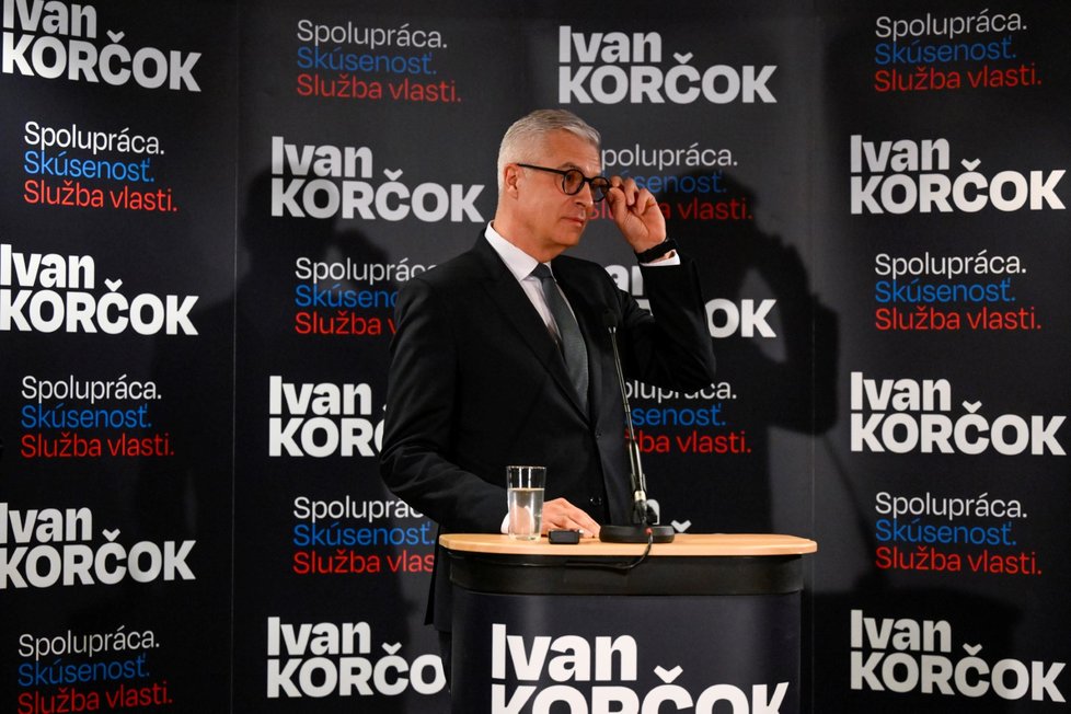 Ivan Korčok ve svém volebním štábu
