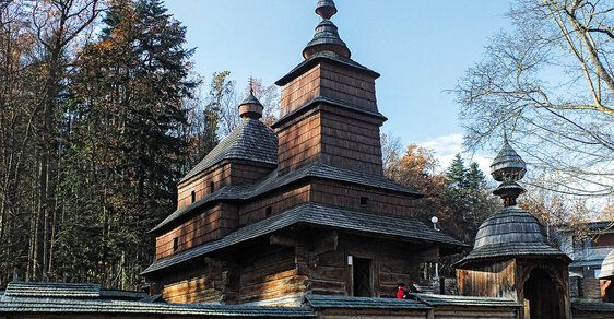 Malé dřevěné kostelíky jsou jedinečnou ukázkou církevní architektury na východě Slovenska
