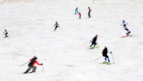 Slovinci se po pandemii koronaviru vrátili k lyžování (17. 5. 2020)