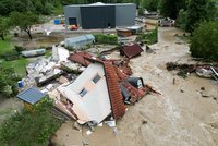 Po katastrofálních povodních pomáhají tisíce lidí. Slovinci hlásí až 15 tisíc poškozených domů