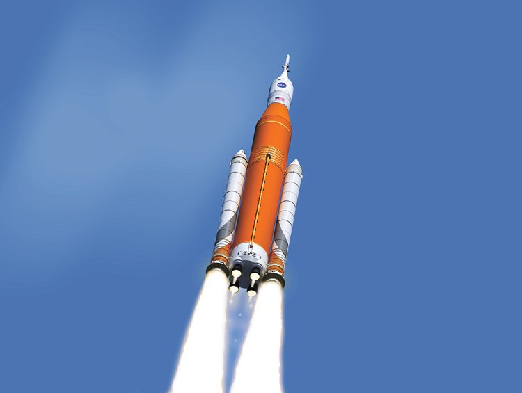 Budoucnost letů na Měsíc: Raketa SLS bude vynášet lodě z mise Artemis
