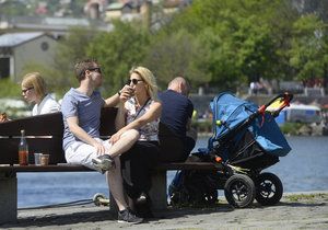 První český tropický den: Třicítku naměřili v západních i středních Čechách