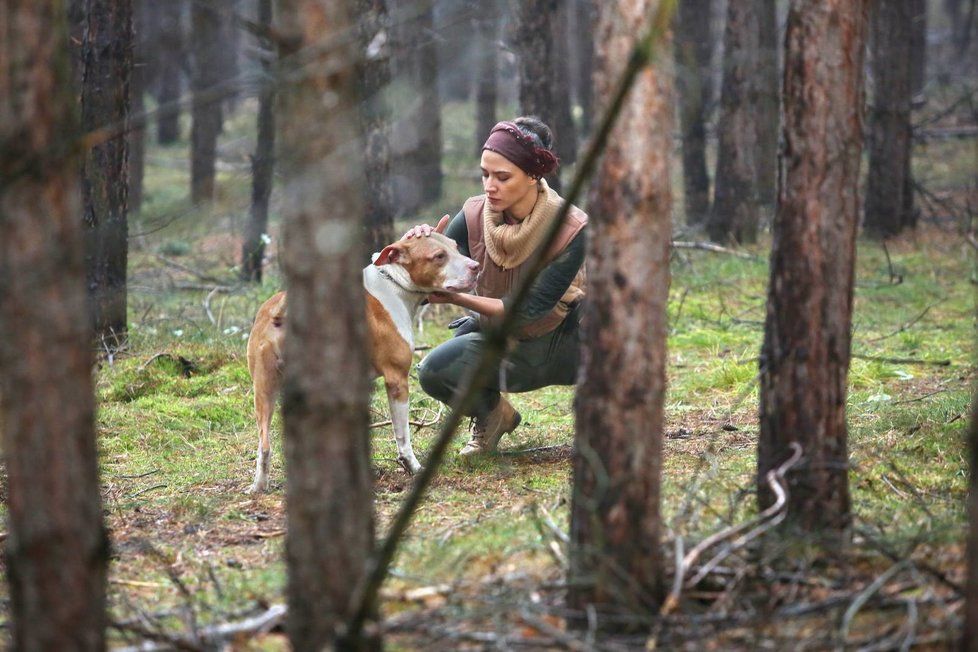 Eva Burešová si coby Týna pitbulla obtočila kolem prstu.