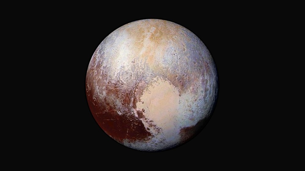 Pluto na snímku ze sondy New Horizons