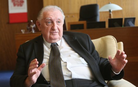František Čuba je v 76 letech nejstarším zvoleným krajským zastupitelem
