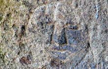 Unikátní objev na Plzeňsku: Našli smajlíka starého 800 let