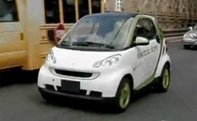 Video: Smart ForTwo electric drive II – elektromobil v New Yorku