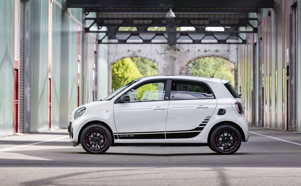 smart EQ forfour