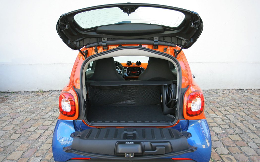 Smart EQ ForTwo kupé