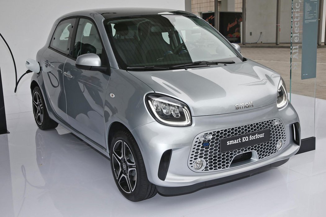 smart EQ forfour