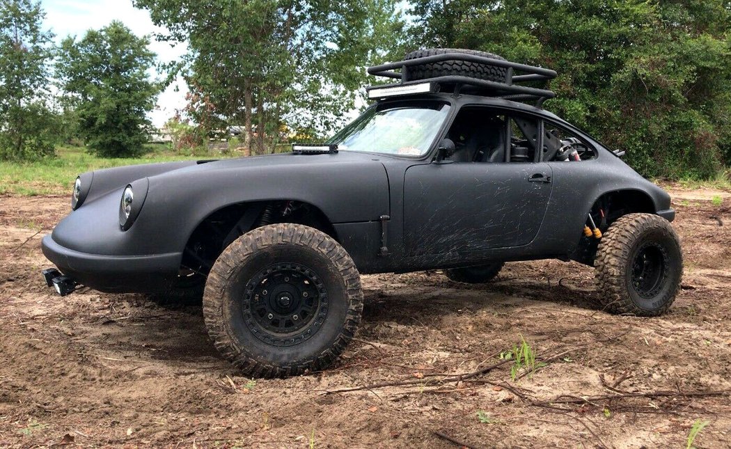 Porsche 911 Baja Smash Customs