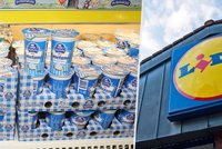Polku v českém supermarketu šokovala smetana: Zůstala stát v úžasu