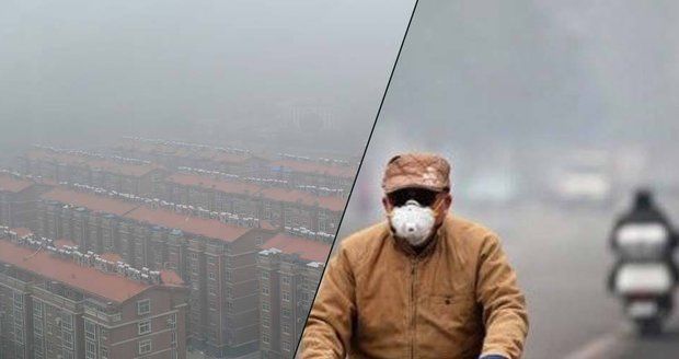 Vidíte, že nic nevidíte: Čína se ponořila do smogu, s maskami jezdí i cyklisté