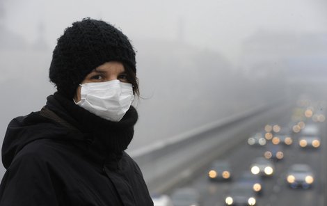 Meteorologové očekávají inverzy.