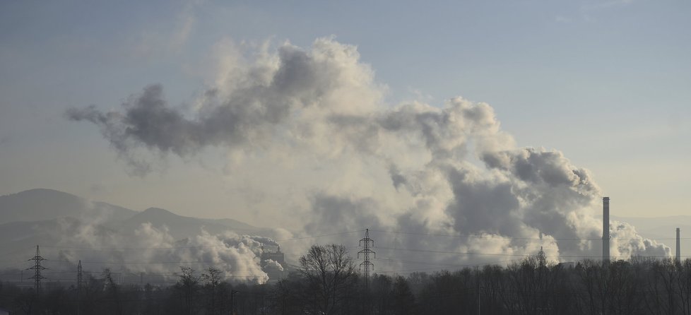 Sever Moravy opět dusí smog. Regulace platí na Ostravsku, Karvinsku i Frýdecku. (Ilustrační foto)