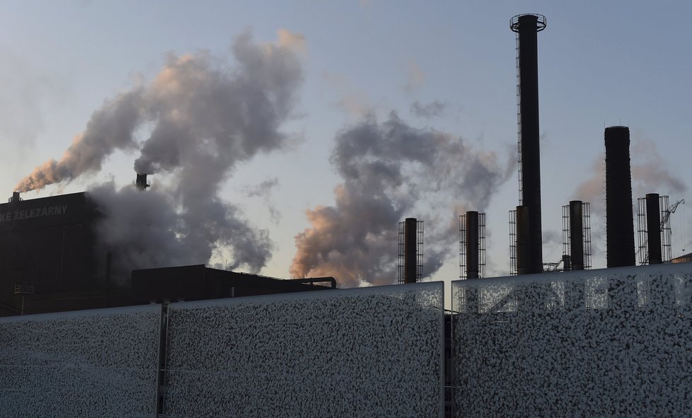 Členské země chtějí žalovat EU kvůli limitům proti znečištění vzduchu