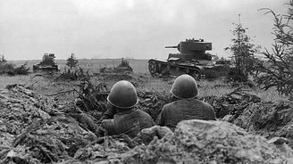 Smolensk 1941: Obrovské krveprolití vzalo Hitlerovi drahocenný čas a zachránilo Moskvu Smolensk 1941: Obrovské krveprolití vzalo Hitlerovi drahocenný čas a zachránilo Moskvu