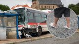 Tragická smrt chlapce (†7) pod koly autobusu: Pantofle, ani omylem! říká expert 