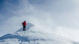 České horolezce odřízla na hřebeni v Himálaji sněhová bouře! Jsme uvěznění v 7 tisících a nemůžeme se hnout, napsali
