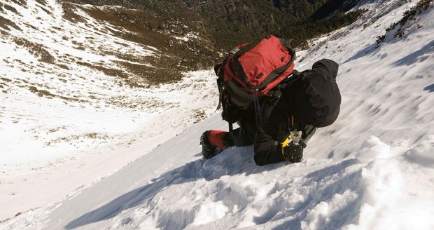 Himálaje vydaly po 30 letech těla dvou ztracených horolezců. Našel je kamarád  