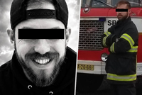 Při nehodě na Mělnicku zemřel oblíbený hasič Martin: Srdceryvný vzkaz kolegů