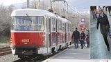 Pomozte najít vraha z tramvaje č. 17: Policie zveřejnila nový popis oběti